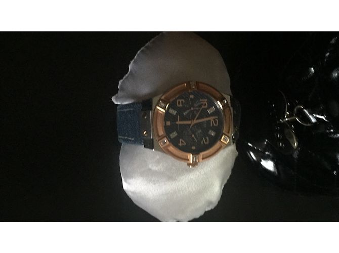 Guess Uhr in Blau Denim - Ansicht 5