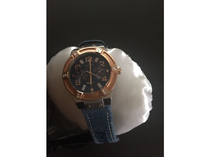 Guess Uhr in Blau Denim - Ansicht 8