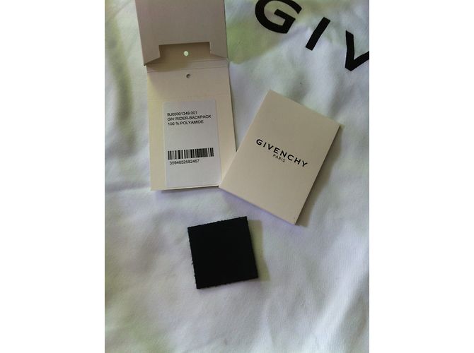 Givenchy Malas Pastas - vista 18