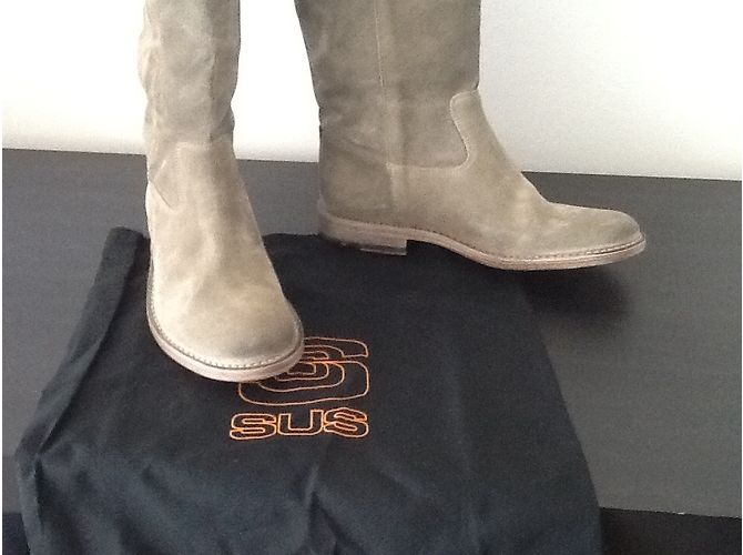 Autre Marque Khaki Stiefel aus Hirschleder Größe 38 - Ansicht 4