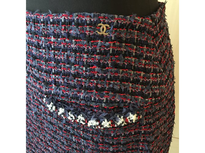 Falda Chanel Tweed Multicolor - vista 4