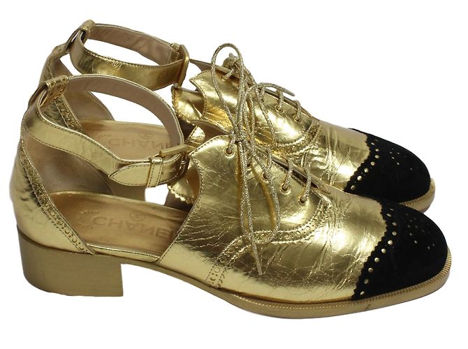 Chanel Goldener Brogue - Ansicht 2