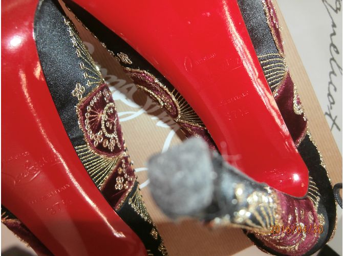 Christian Louboutin Sombrero di altezza 160 Tacchi Multicolore - vista 8