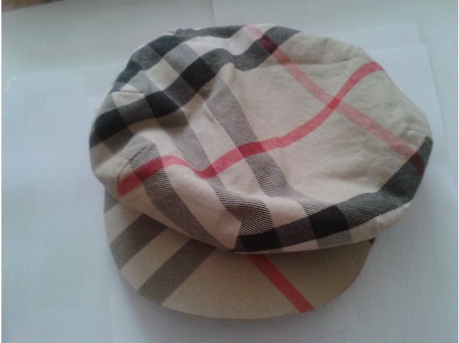 Burberry cappelli - vista 3