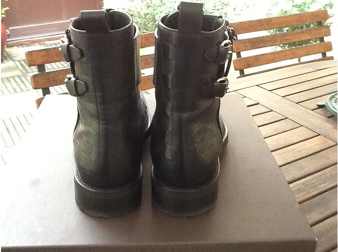 Louis Vuitton Boots Black - view 4
