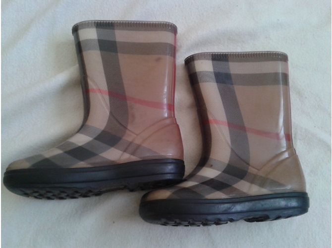 Burberry Boots - view 5