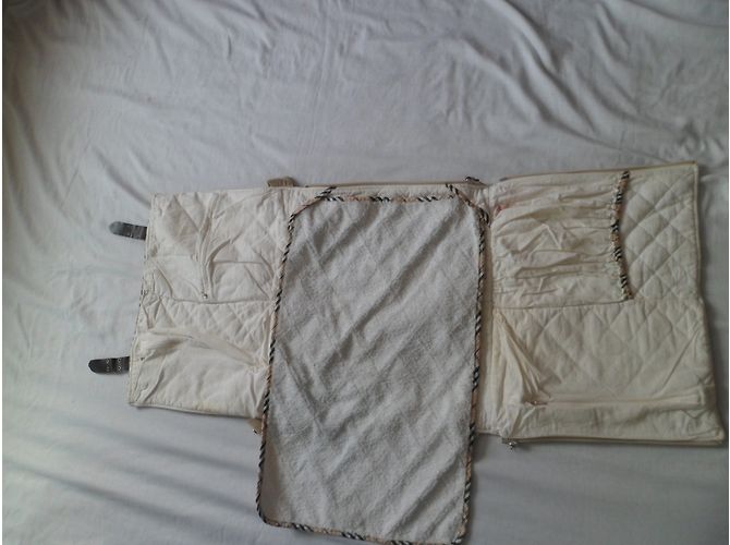 Burberry Borsa per pannolini beige in cotone - vista 3