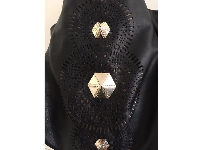 Jimmy Choo Bolsa piramidal perforada Lohla m - vista 3