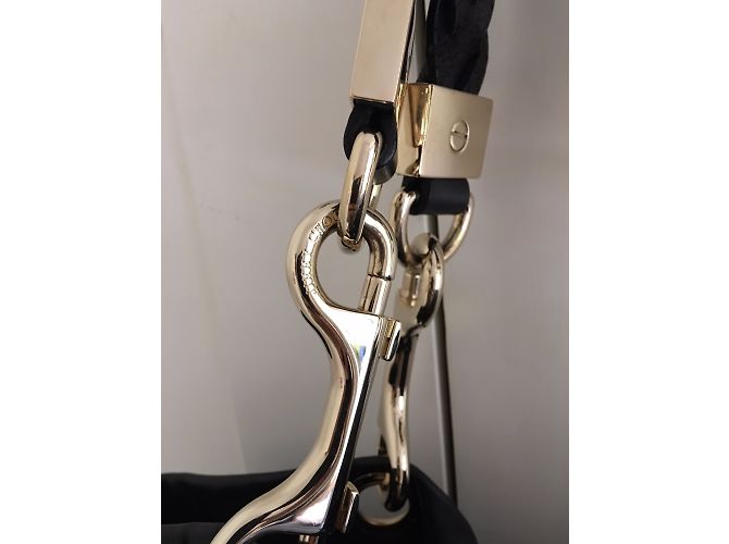 Jimmy Choo Bolsa piramidal perforada Lohla m - vista 5