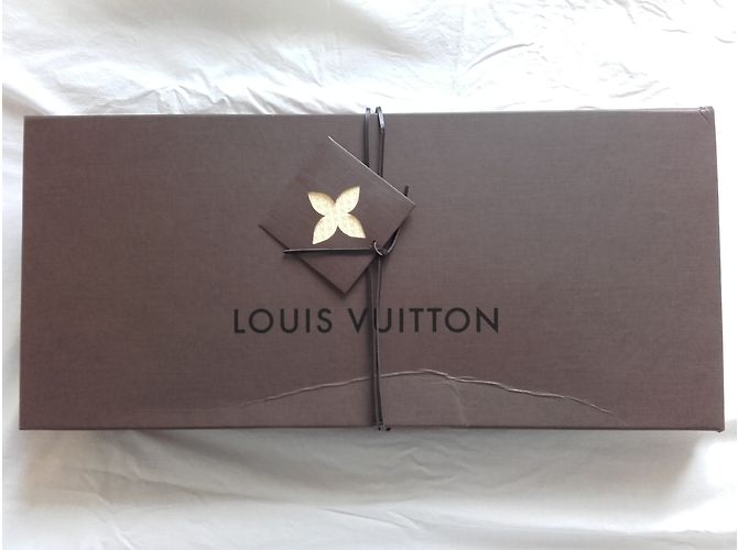 Louis Vuitton Keepall Bandouliere 55 Monongram - vista 11
