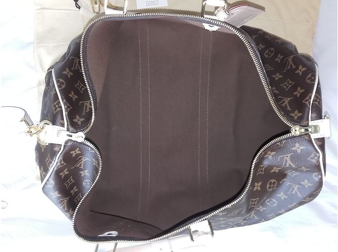 Louis Vuitton Keepall Bandouliere 55 Monongram - vista 4