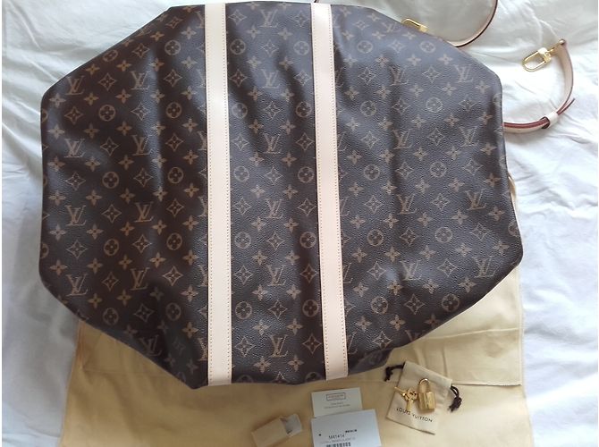 Louis Vuitton Keepall Bandouliere 55 Monongram - vista 6