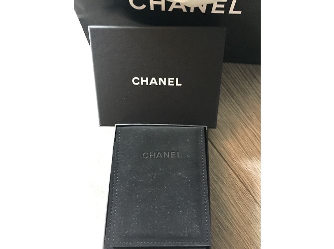 Chanel Collar largo de perlas Eggshell Blanco roto - vista 4