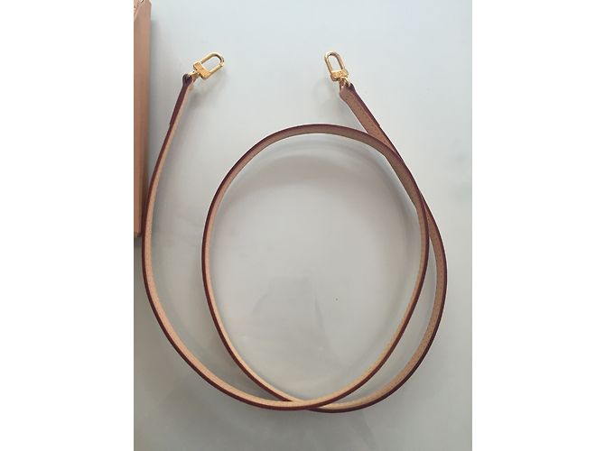 Louis Vuitton Pochette Eva - vue 9