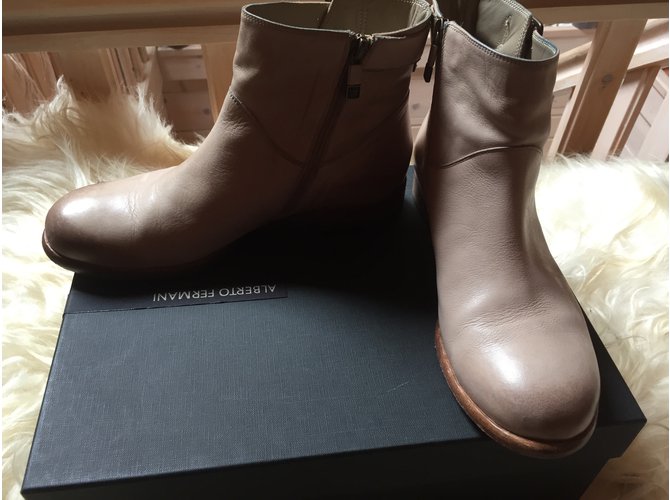 Alberto Fermani Botines Beige - vista 3