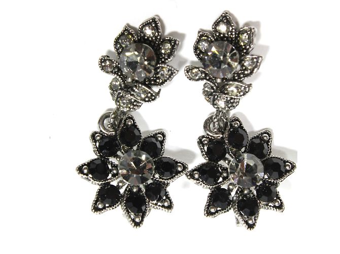 Autre Marque Set collana e orecchini Finery argento e strass neri - vista 2