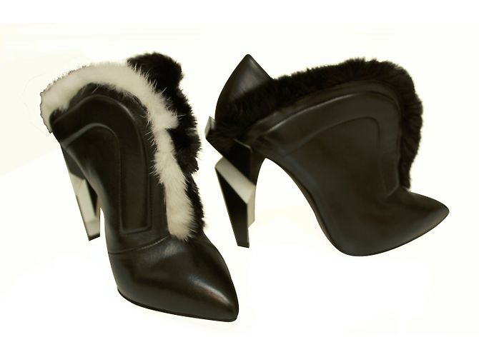 Fendi Bottines à fourrure - vue 2