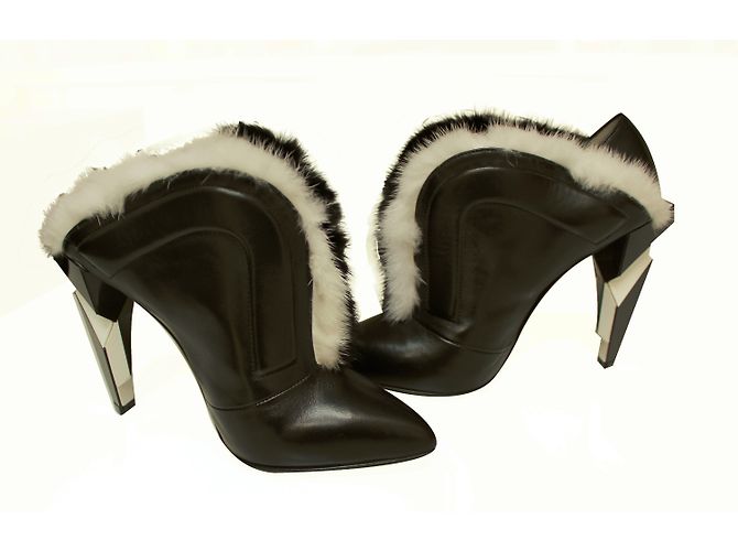 Fendi Bottines à fourrure - vue 3