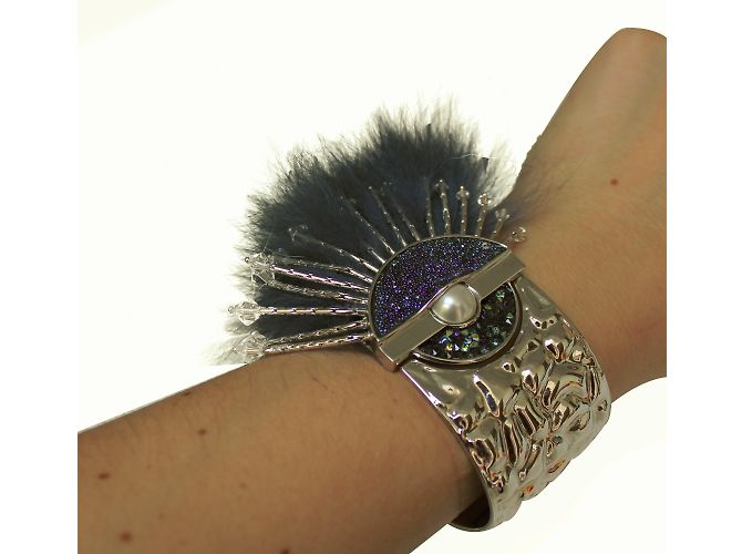 Fendi Silver Bracelet with Blue and Black Fox Fur Silvery - view 3