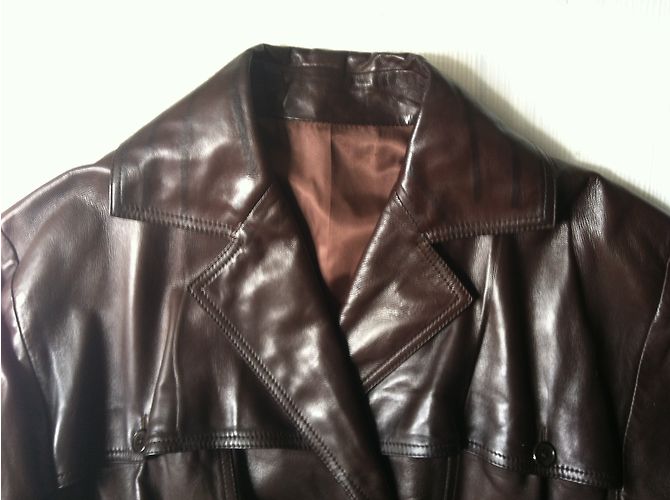Autre Marque Braune Lederjacke mit Flügelärmeln - Ansicht 3