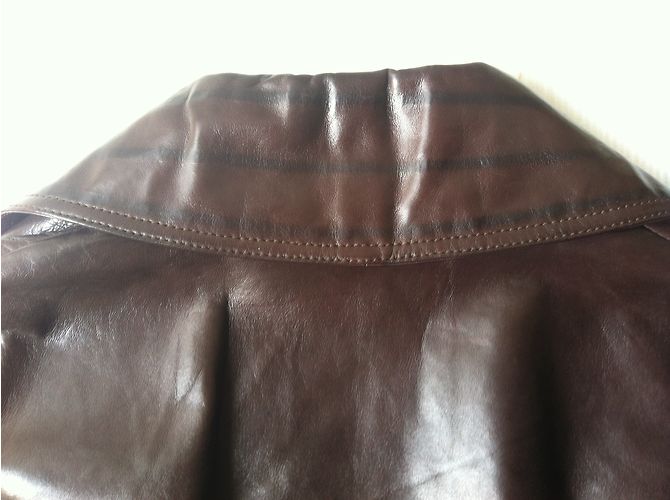 Autre Marque Braune Lederjacke mit Flügelärmeln - Ansicht 6