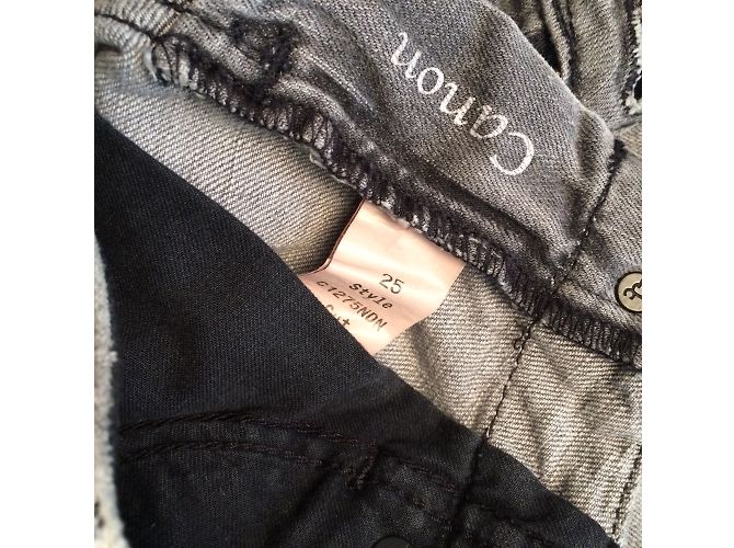 Autre Marque Short jeans J & COMPANY Cinza com Estampa de Crânios - vista 4