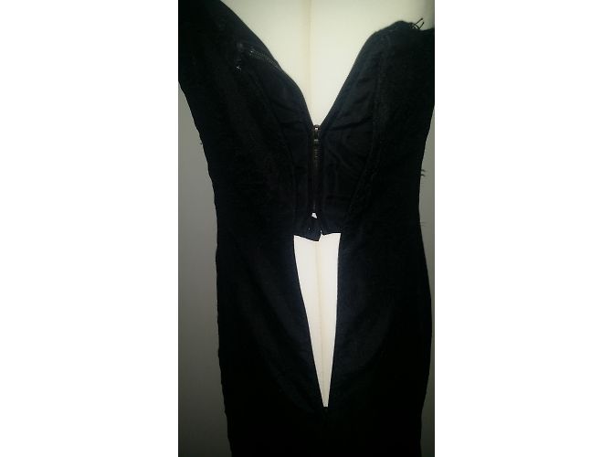 Robe bustier en dentelle noire Yves Saint Laurent - vue 7