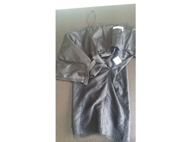 Robe bustier en dentelle noire Yves Saint Laurent - vue 9