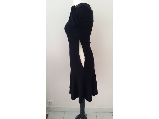 Christian Dior Kleid aus schwarzer Viskose mit tiefem Ausschnitt - Ansicht 5