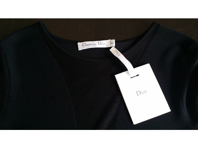 Christian Dior Kleid aus schwarzer Viskose mit tiefem Ausschnitt - Ansicht 9