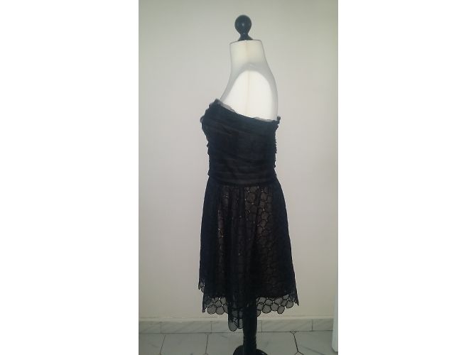 Schwarzes Kleid von Bcbg Max Azria aus Polyester - Ansicht 4