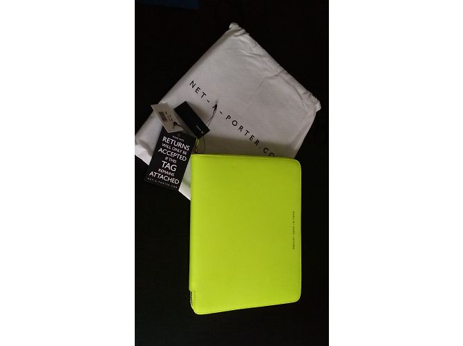 Marc by Marc Jacobs IPad 1/2/3 case - view 9