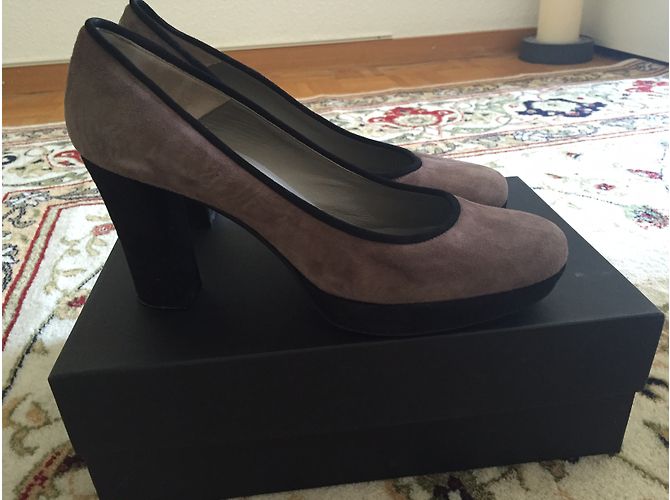 Studio Pollini Absatzschuhe aus Leder Grau Größe 40 - Ansicht 4