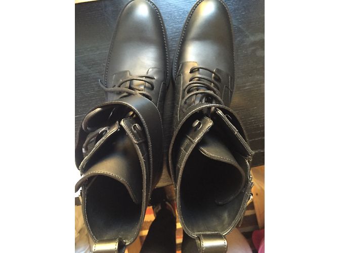 Louis Vuitton Boots Black - view 6
