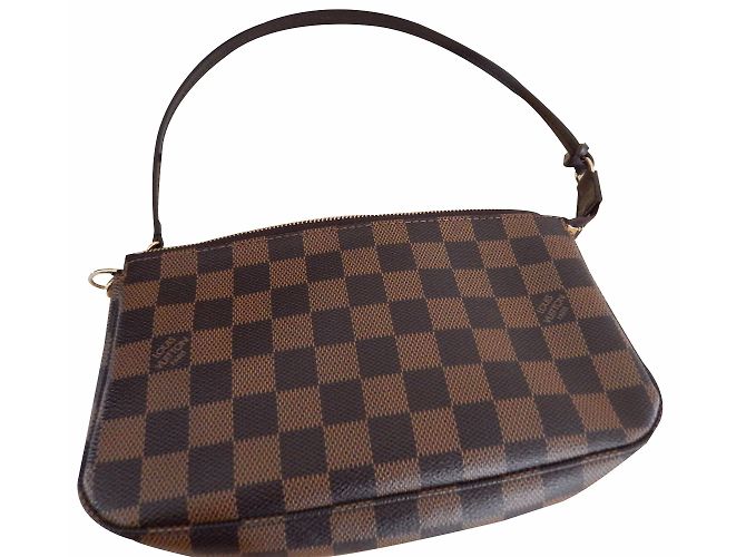 Louis Vuitton Bolsos de embrague Castaño - vista 2