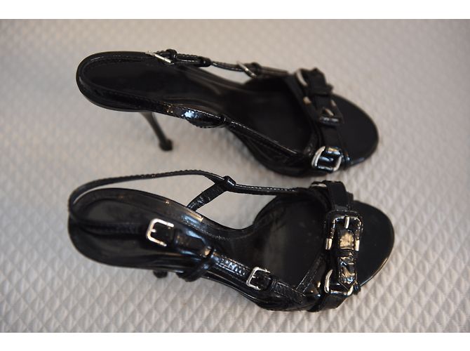Sandali Burberry in vernice nera Nero - vista 7