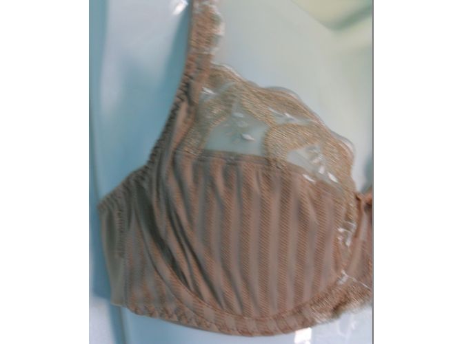 Autre Marque Sujetador Chantelle de encaje marrón claro 85 D - vista 3