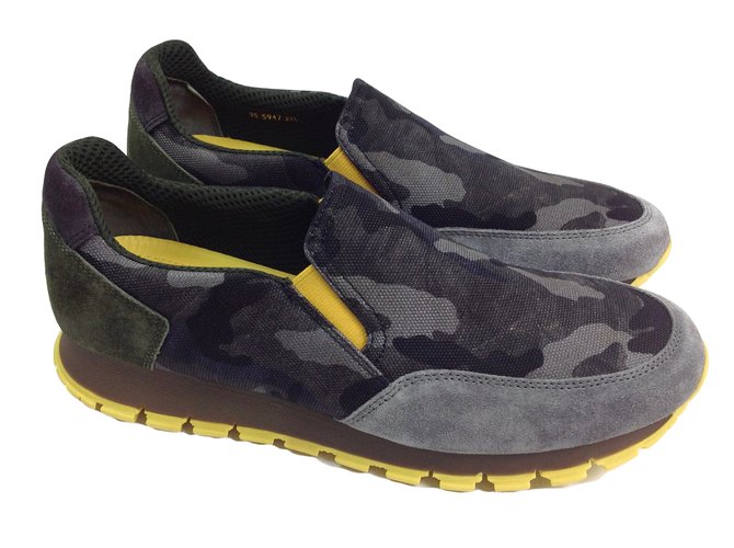 Prada Sneaker Olivgrün Polyester 39,5 - Ansicht 2