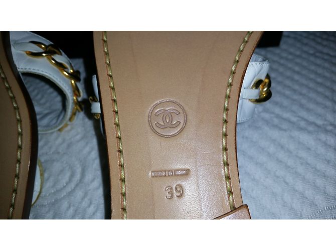 Chanel Sandalen Weiß - Ansicht 4