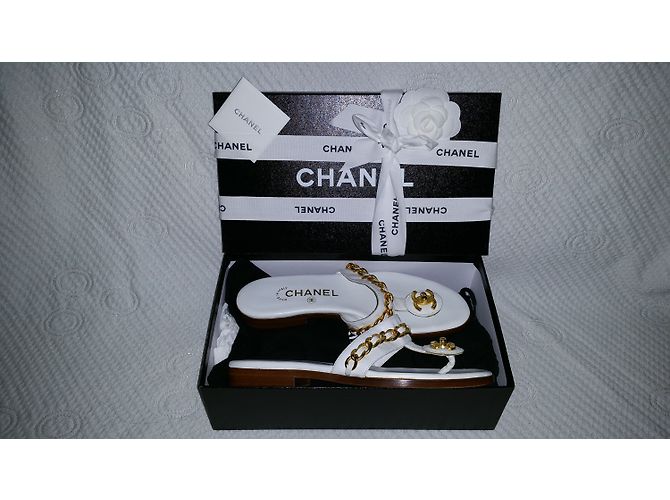 Chanel Sandalen Weiß - Ansicht 9