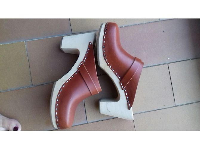 Swedish Hasbeens Clogs Dark red - view 3