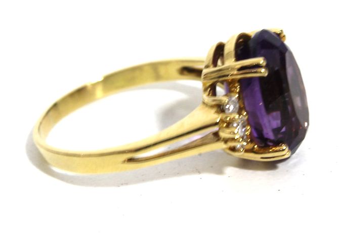 Bucherer oro, diamanti e anello di ametista D'oro - vista 3
