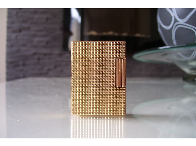 St Dupont Vintage lighter - view 3