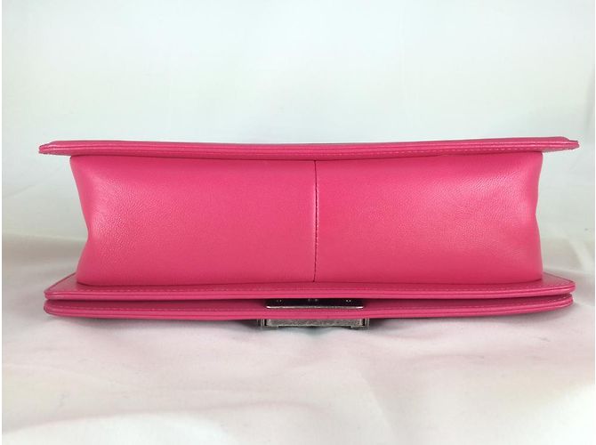Chanel Boy old medium Rose - vue 3