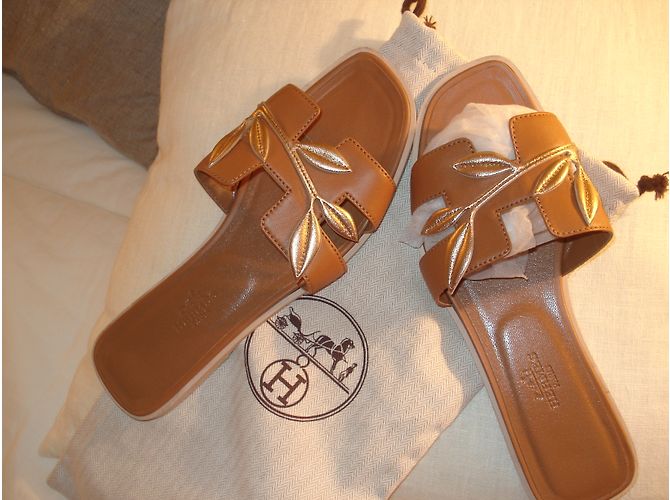 Oran Hermès Sandalen Braun - Ansicht 3