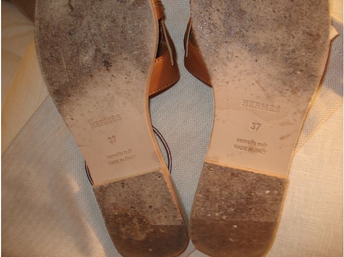 Oran Hermès Sandalen Braun - Ansicht 4