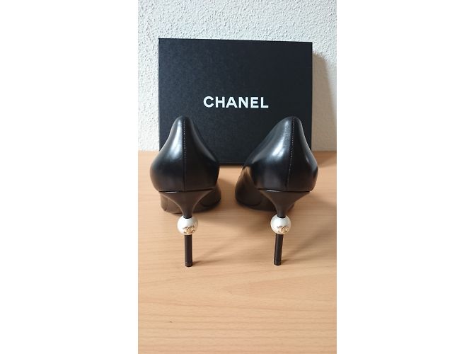 Chanel Heels Black - view 4