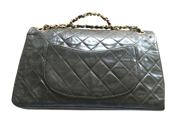 Timeless Chanel Medium classico 2.55 Flap Bag rivestito Castagno - vista 2