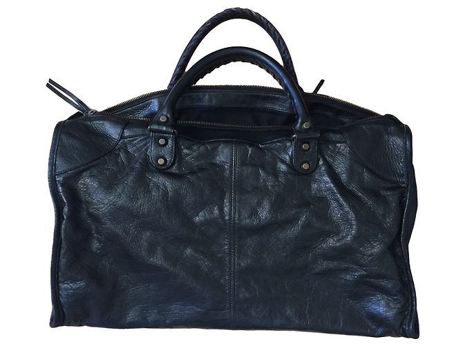 Balenciaga Arbeit - Ansicht 2