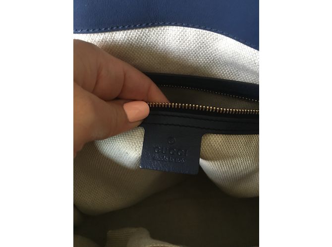 Borsa Gucci in pelle verniciata blu - vista 4